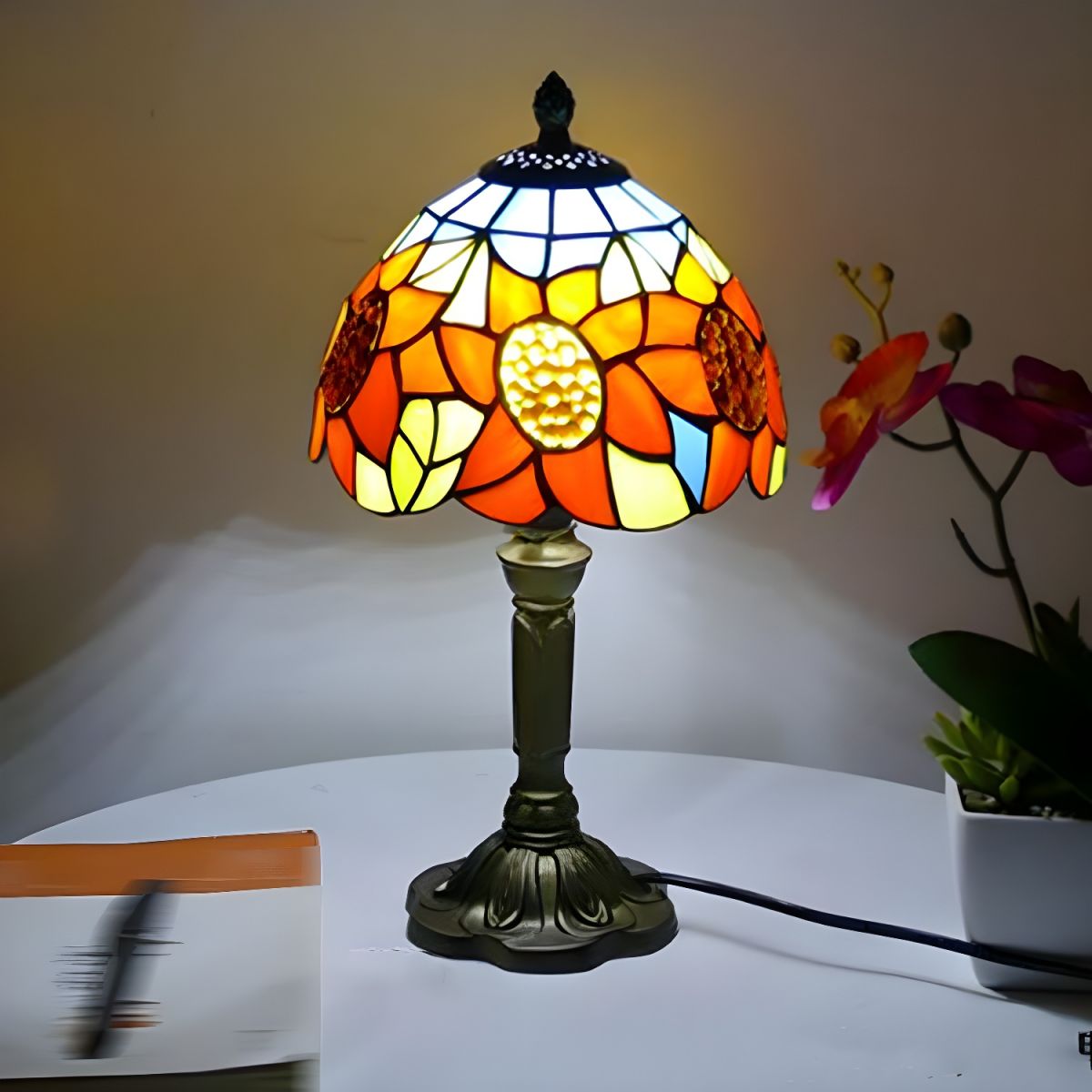 Lampe en Vitrail Tiffany en Métal - Opale