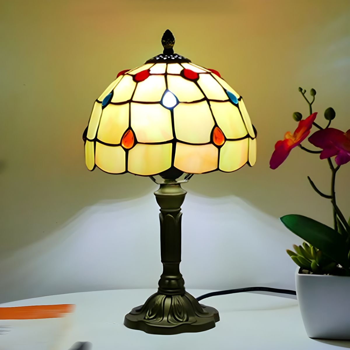 Lampe en Vitrail Tiffany en Métal - Opale