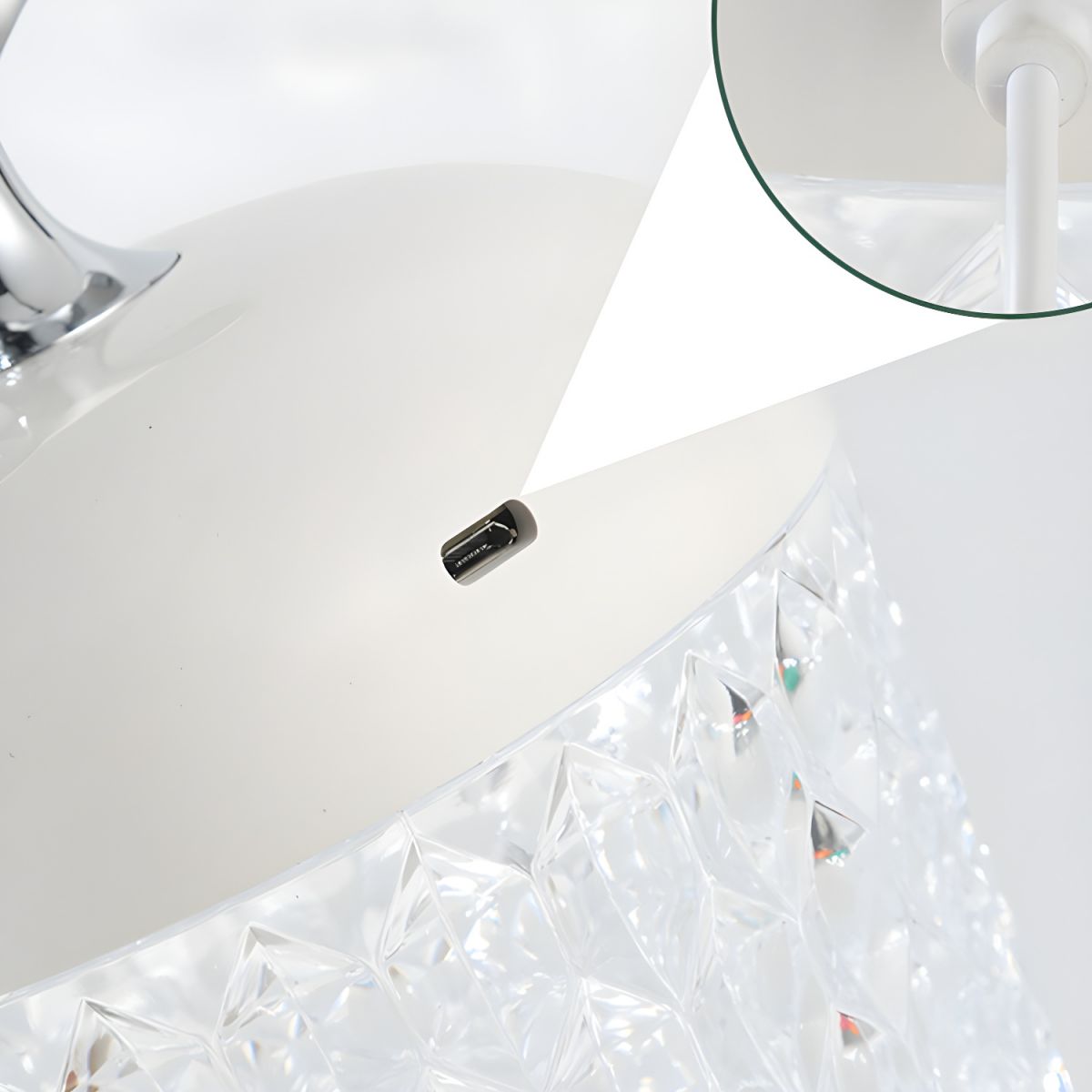 Lampe de chvet Scandinave en Verre Taillé - Opale