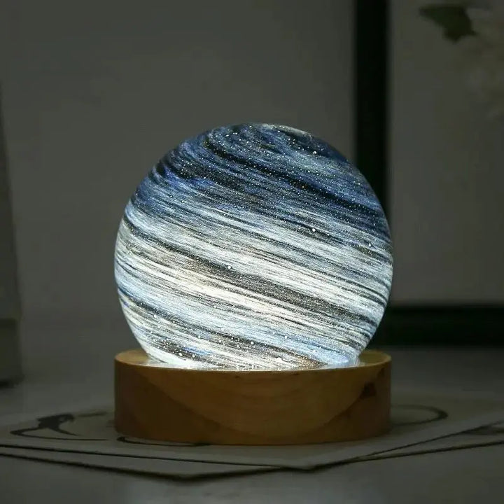Lampe de chevet Planète 3D en Verre - Opale