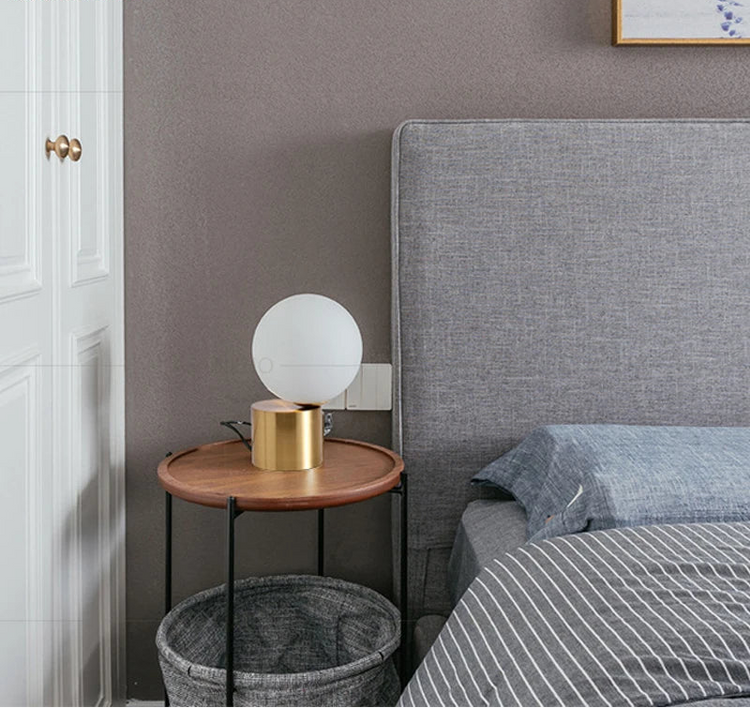 Lampe de chevet Design en forme de Boule en Verre - Opale