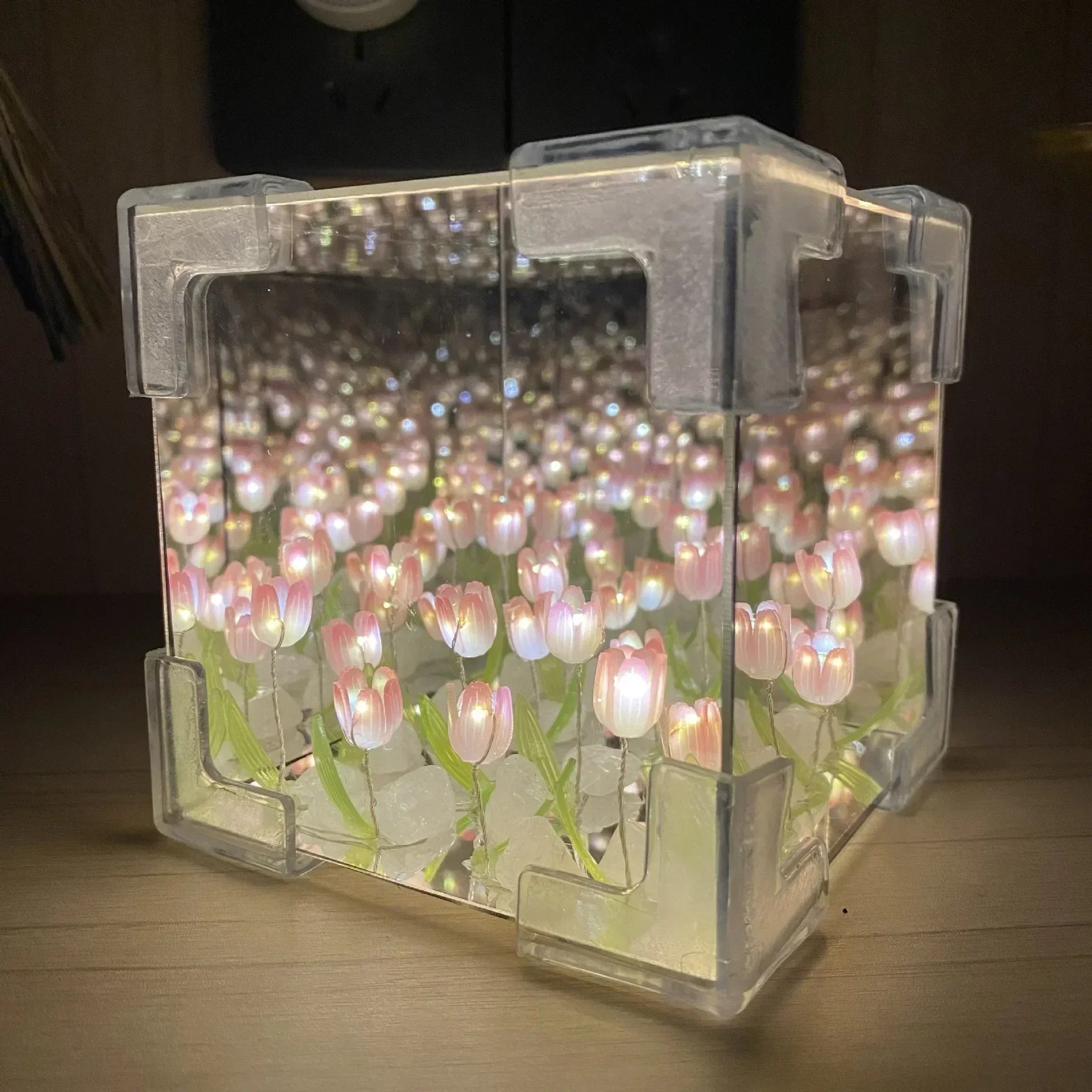 Lampe de chevet Fleur 3D Boîte Miroir avec Tulipes - Opale