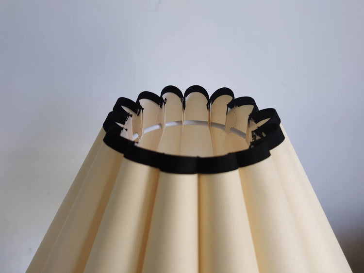 Abat-Jour Lampe de chevet Tissu en Forme de Pétale - Opale