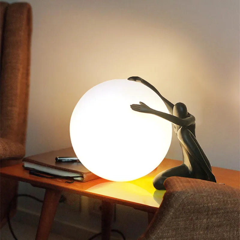 Lampe de chevet Design Boule en Verre Humanoïde - Opale