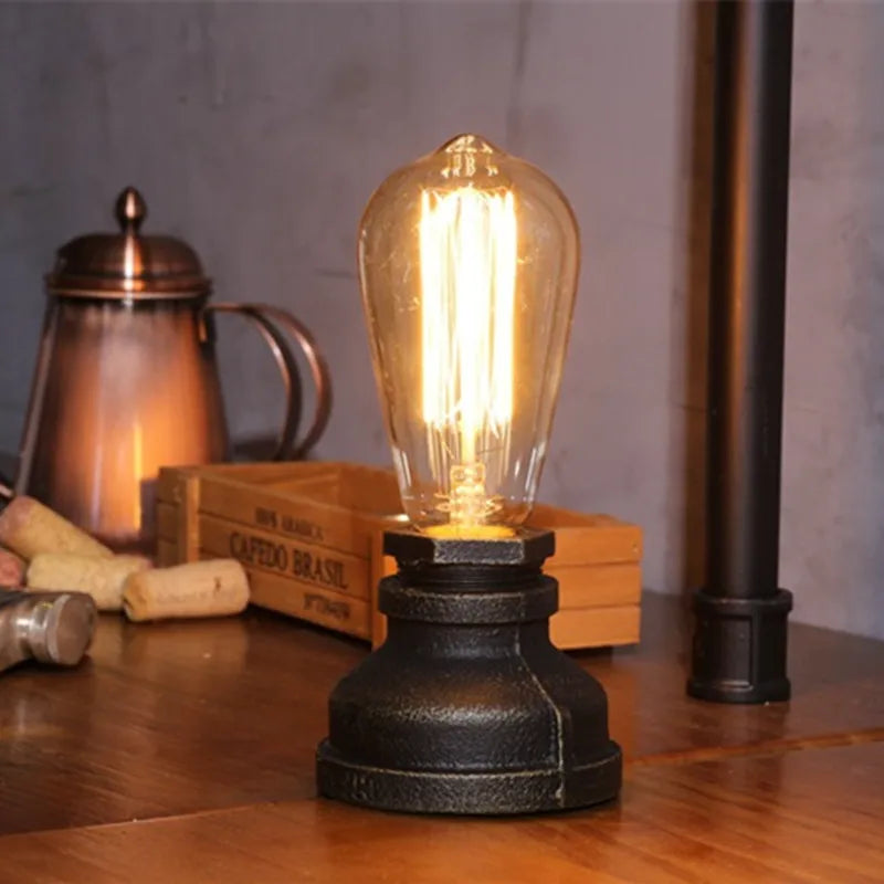 Lampe de chevet Industrielle en Forme d'Ampoule - Opale