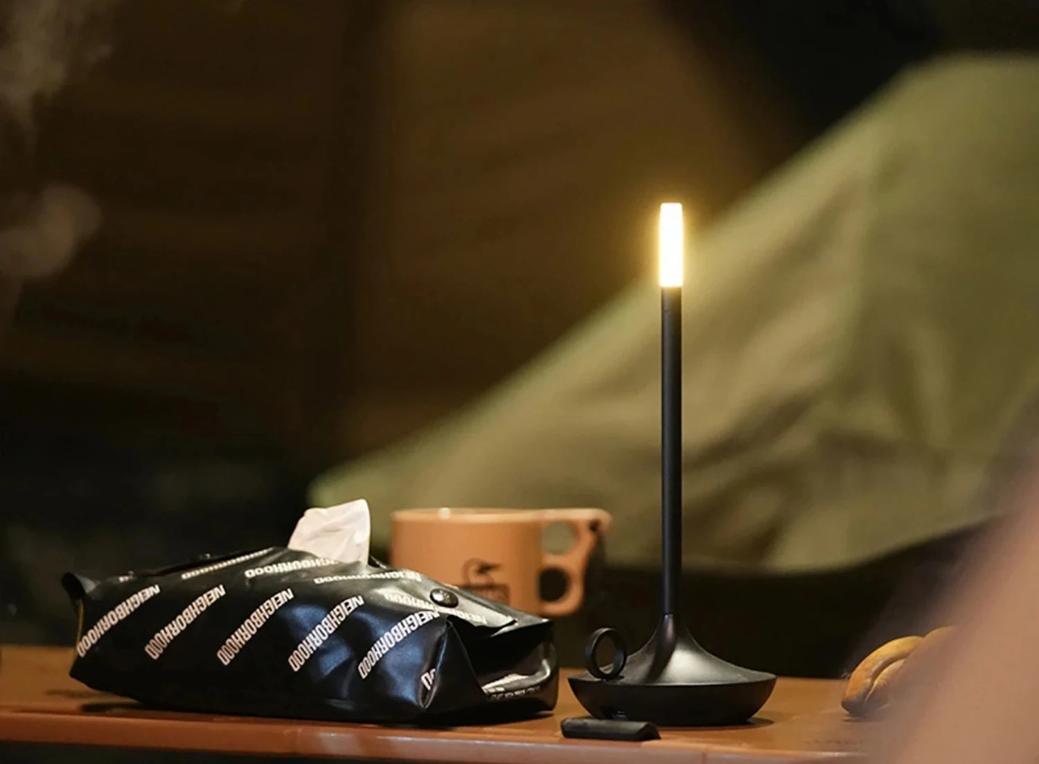 Lampe de chevet Industrielle en Forme de Bougeoir - Opale