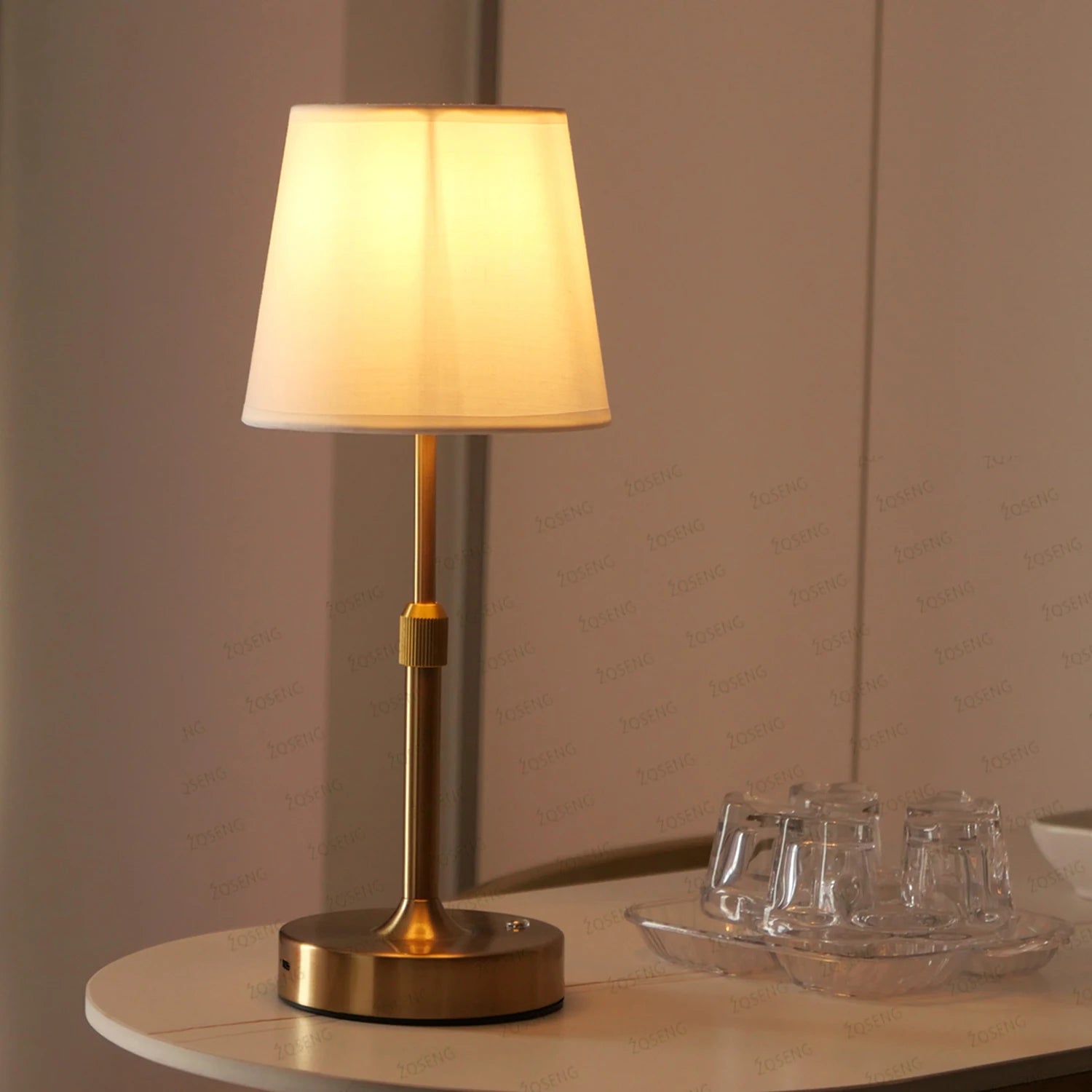 Lampe de chevet Moderne à Hauteur Réglable en Métal - Opale