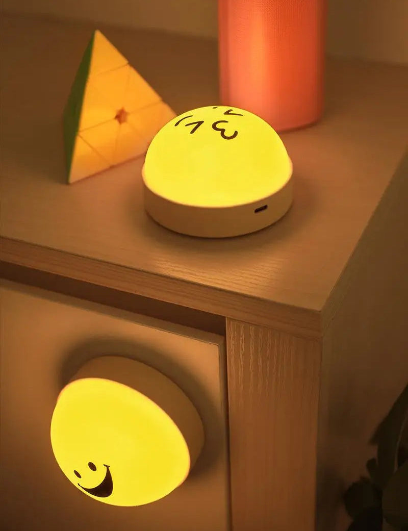 Lampe de chevet Smiley Originale Magnétique - Opale