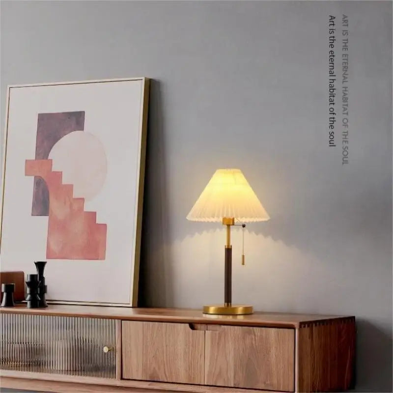 Lampe de chevet Vintage en Bois et Laiton - Opale