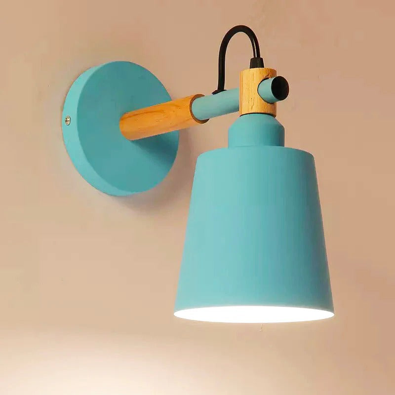 Lampe de chevet Murale en Bois Scandinave Colorée