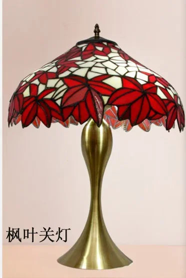 Lampe de chevet Tiffany avec fleurs rouges