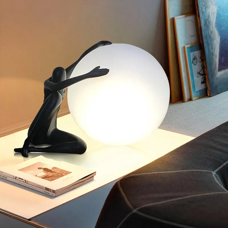 Lampe de chevet Design Boule en Verre Humanoïde