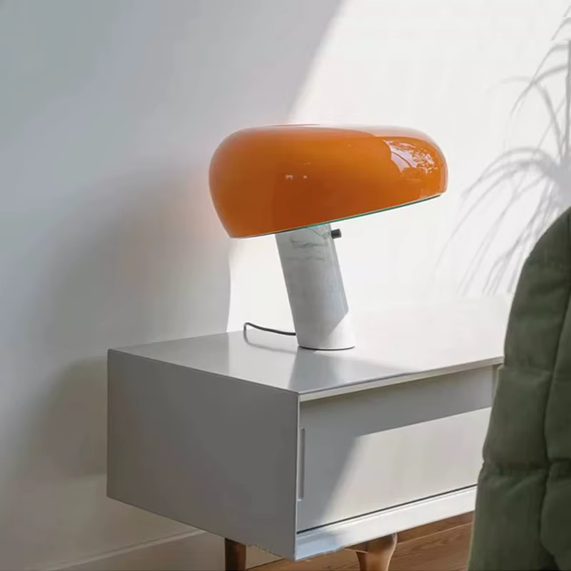 Lampe de chevet Champignon en Marbre